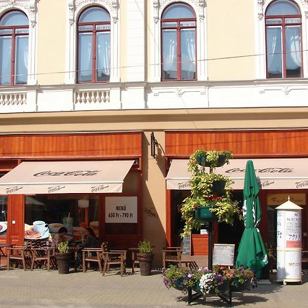 Promenade Panzio Bed and Breakfast Miskolc Eksteriør billede