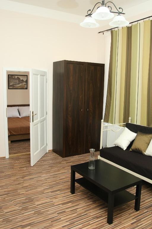 Promenade Panzio Bed and Breakfast Miskolc Værelse billede
