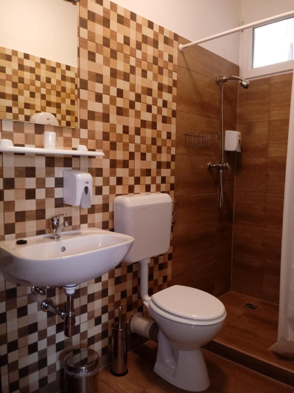 Promenade Panzio Bed and Breakfast Miskolc Eksteriør billede