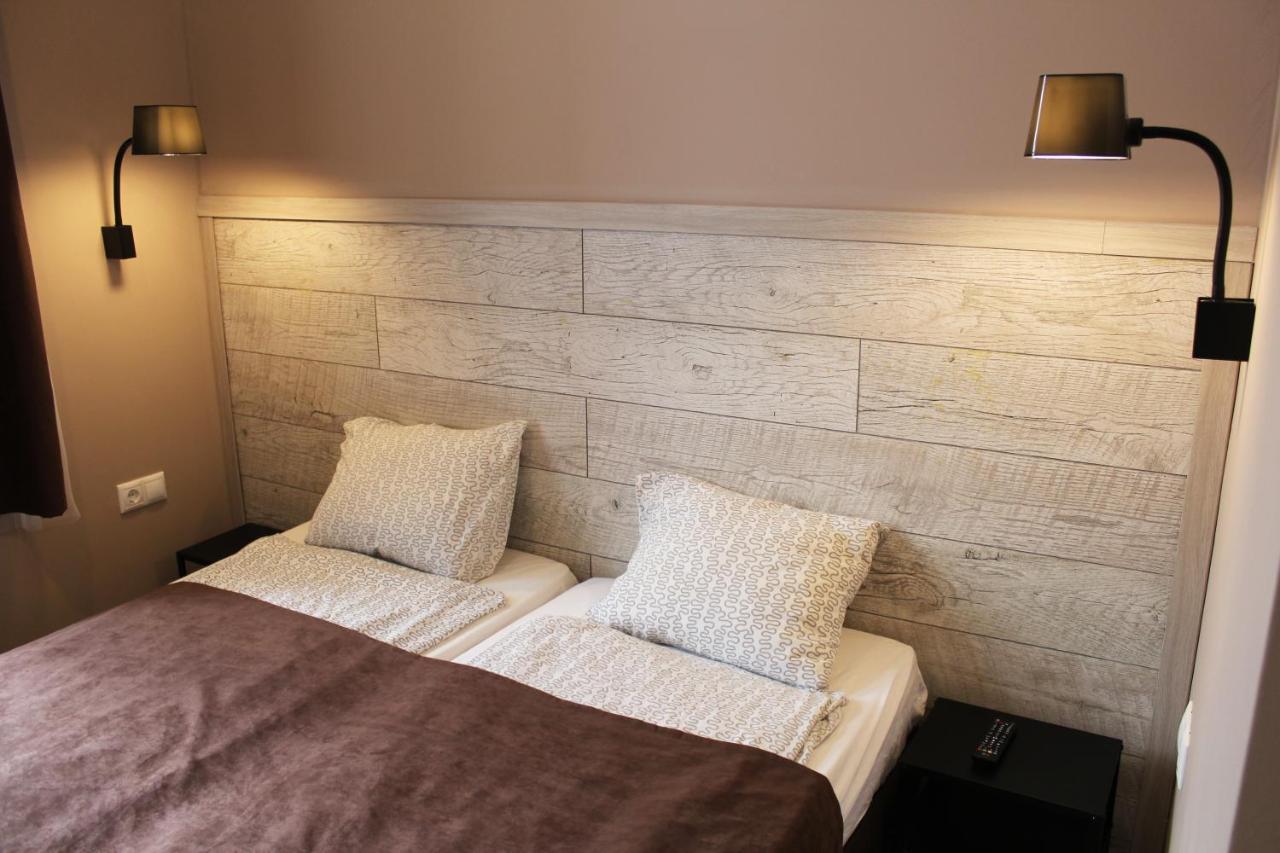 Promenade Panzio Bed and Breakfast Miskolc Eksteriør billede